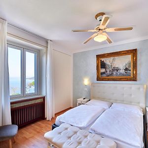 Camera familiare con letto king size